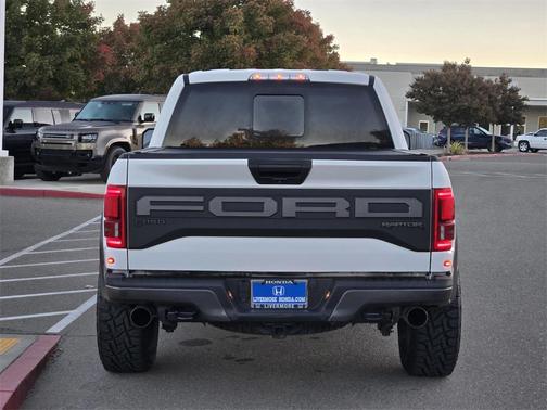 2020 Ford F-150 Raptor