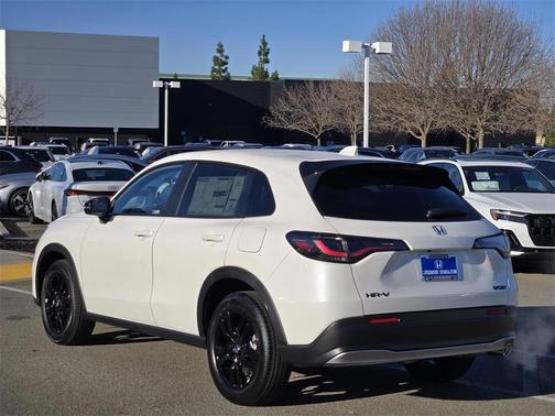 2026 Honda HR-V AWD Sport