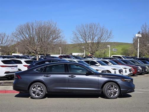 2026 Honda Accord Hybrid EX-L