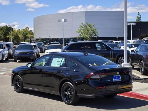 2025 Honda Accord Sport SE 1.5T