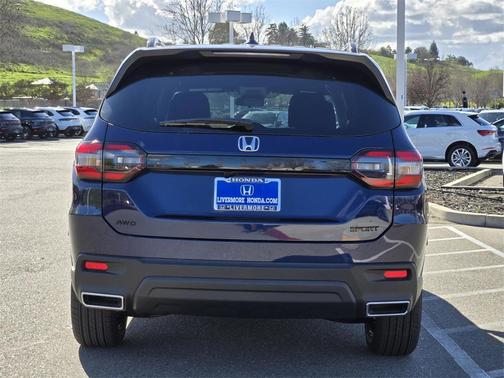 2025 Honda Pilot Sport
