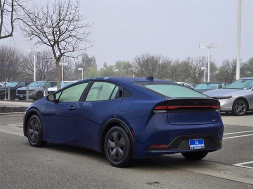 2024 Toyota Prius LE