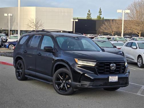2025 Honda Pilot Black Edition