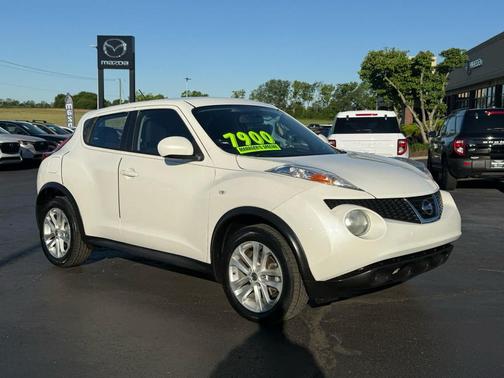 White Pearl 2014 Nissan Juke S