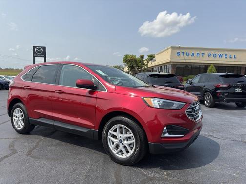 2022 Ford Edge 