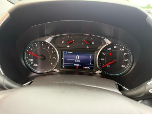 Blue Glow Metallic 2023 Chevrolet Equinox 1LT