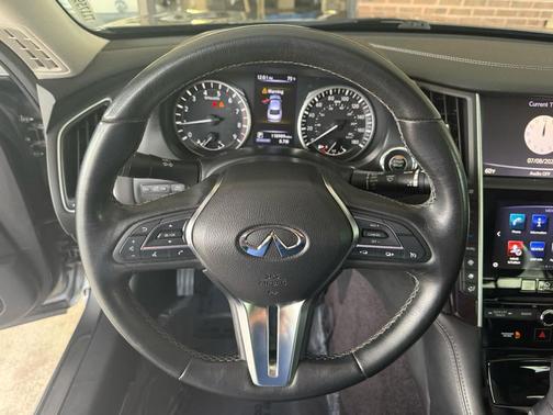 Graphite Shadow 2018 INFINITI Q50 3.0t LUXE