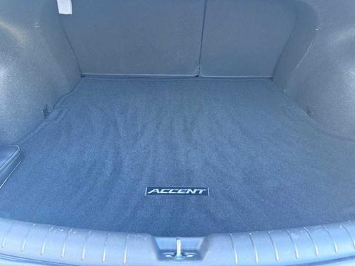 2022 Hyundai Accent SE