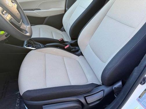 2022 Hyundai Accent SE