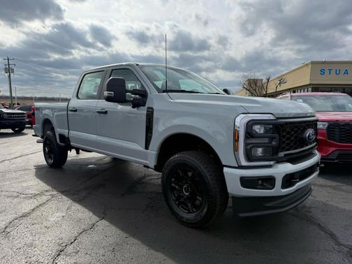 Avalanche 2026 Ford F-250 XL Truck