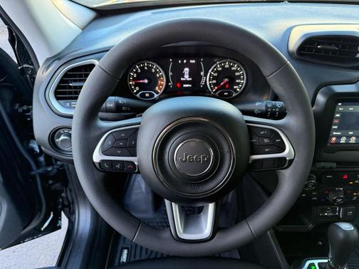 2021 Jeep Renegade Jeepster FWD