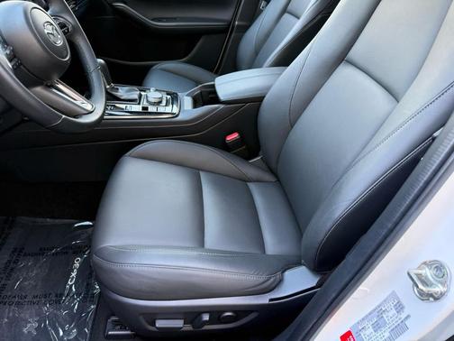 2024 Mazda CX-30 2.5 S Preferred Package