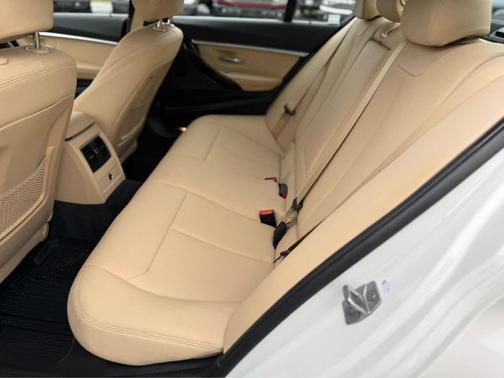 2018 BMW 330 xDrive