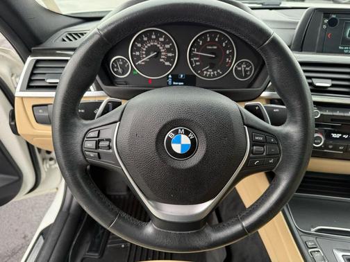 2018 BMW 330 xDrive