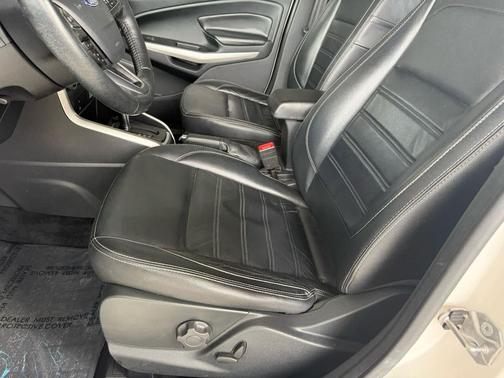 Diamond White 2018 Ford EcoSport Titanium