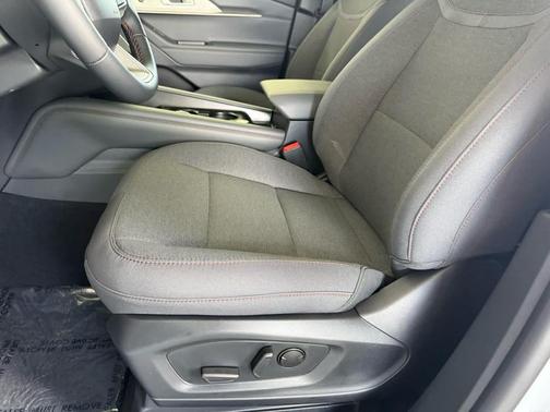Space White Metallic 2026 Ford Explorer Active