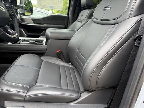 2026 Ford F-250 Platinum