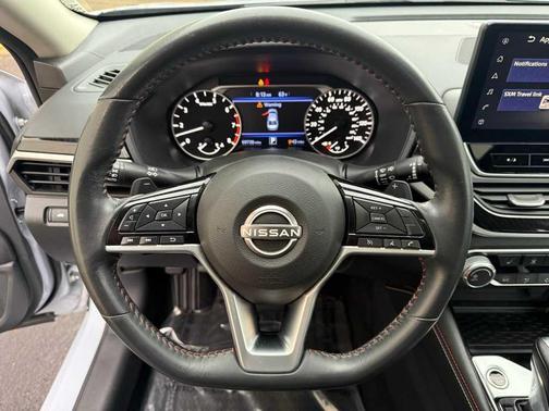 2023 Nissan Altima SR FWD