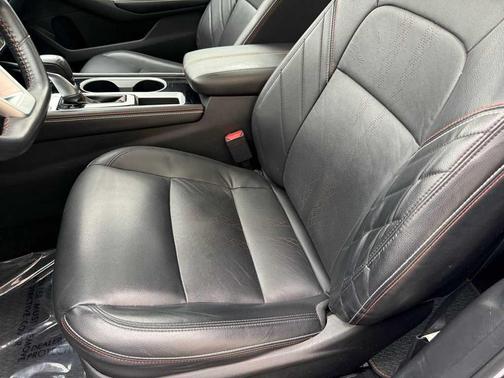 2023 Nissan Altima SR FWD