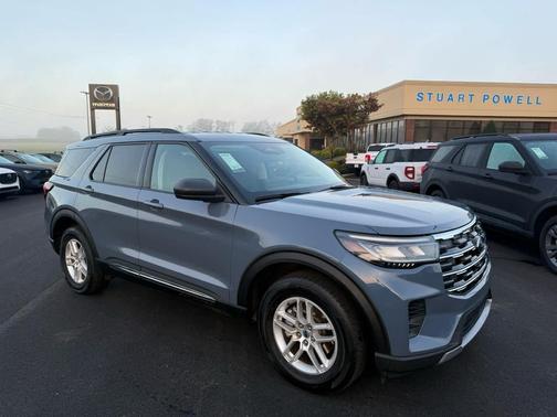 Vapor Blue Metallic 2025 Ford Explorer Active