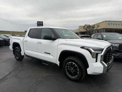 2025 Toyota Tundra SR5