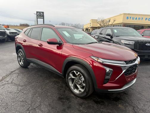 2025 Chevrolet Trax LT