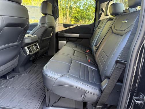 2025 Ford F-350 Platinum