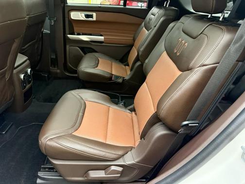 2021 Ford Explorer King Ranch