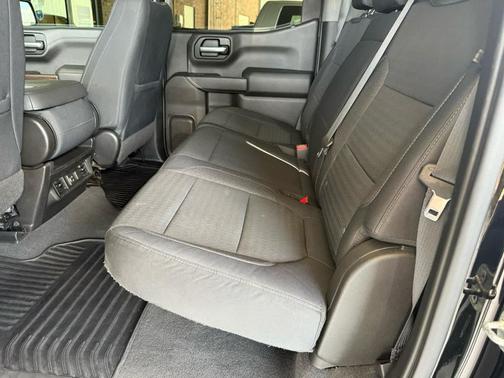 Black 2019 Chevrolet Silverado 1500 LT
