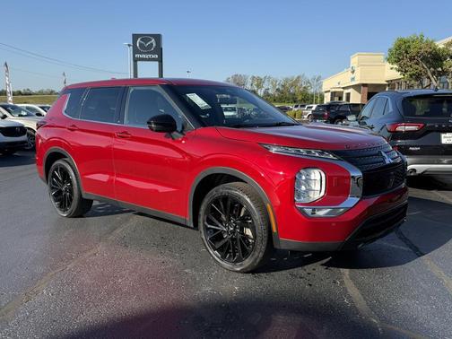 2023 Mitsubishi Outlander 