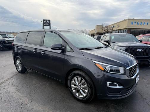 2021 Kia Sedona LX