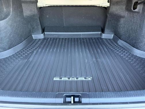 Predawn Gray Mica 2023 Toyota Camry SE