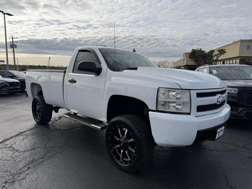 2008 Chevrolet Silverado 1500 Base
