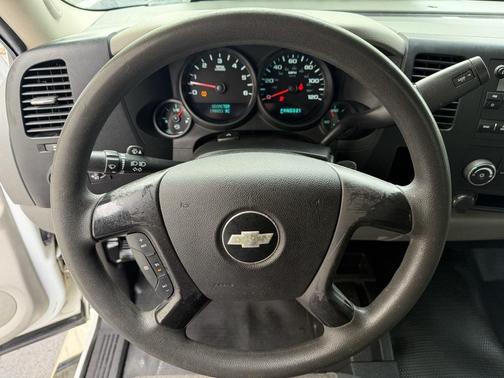 2008 Chevrolet Silverado 1500 Base