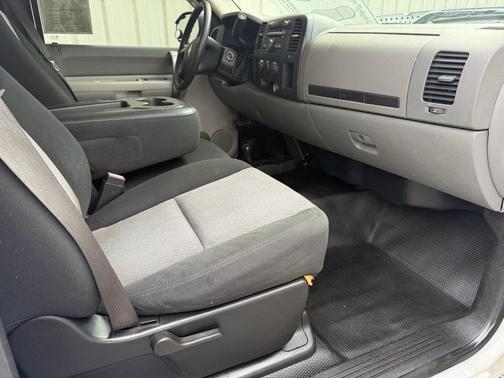 2008 Chevrolet Silverado 1500 Base