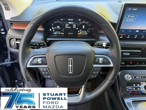 2021 Lincoln Nautilus Reserve