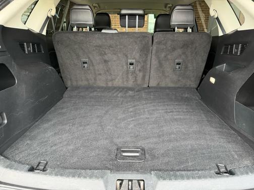 Agate Black Metallic 2024 Ford Edge SEL