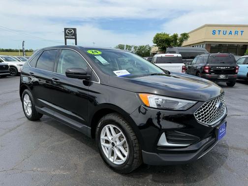Agate Black Metallic 2024 Ford Edge SEL