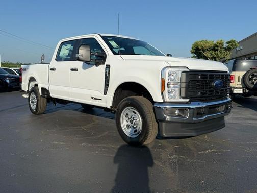 Oxford White 2026 Ford F-350 XL