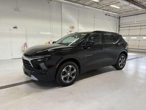 Black 2024 Chevrolet Blazer 2LT
