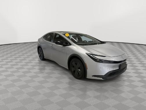 Cutting Edge 2025 Toyota Prius LE
