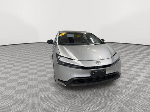 Cutting Edge 2025 Toyota Prius LE