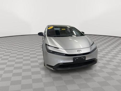Cutting Edge 2025 Toyota Prius LE