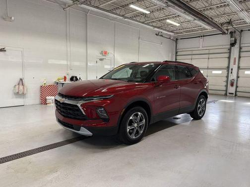 Radiant Red Tintcoat 2025 Chevrolet Blazer 2LT