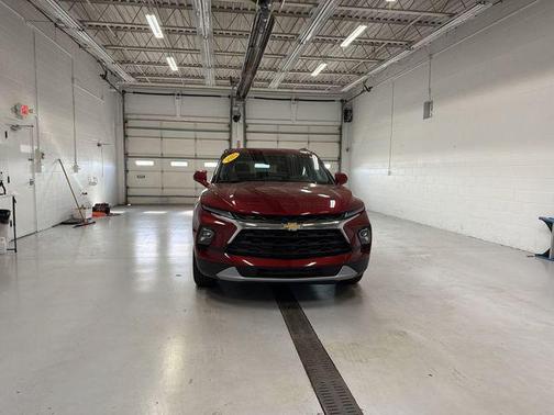 Radiant Red Tintcoat 2025 Chevrolet Blazer 2LT