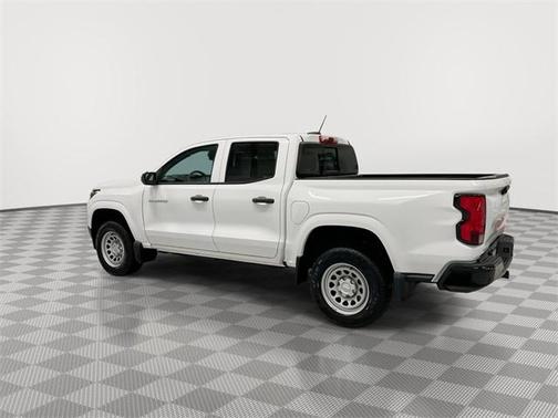 2024 Chevrolet Colorado WT
