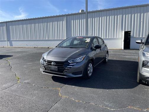2024 Nissan Versa 1.6 S