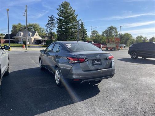 2024 Nissan Versa 1.6 S