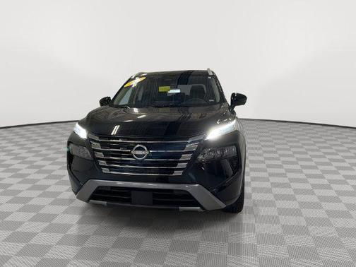 Super Black 2026 Nissan Rogue SL