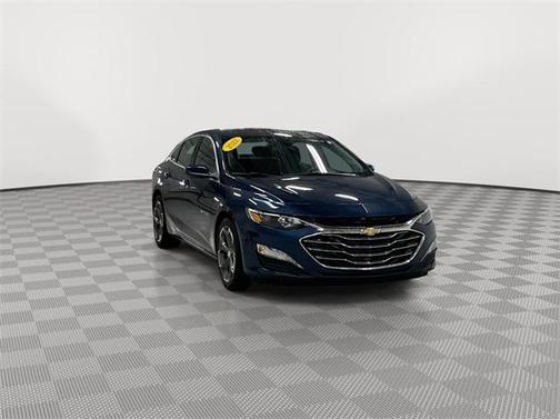 2022 Chevrolet Malibu FWD LT